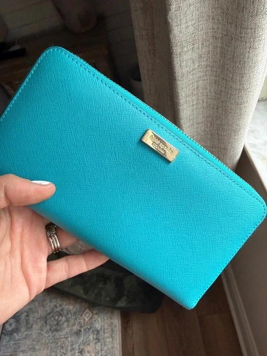 Kate Spade Bright Turquoise Zip Wallet - Picture 3 of 10